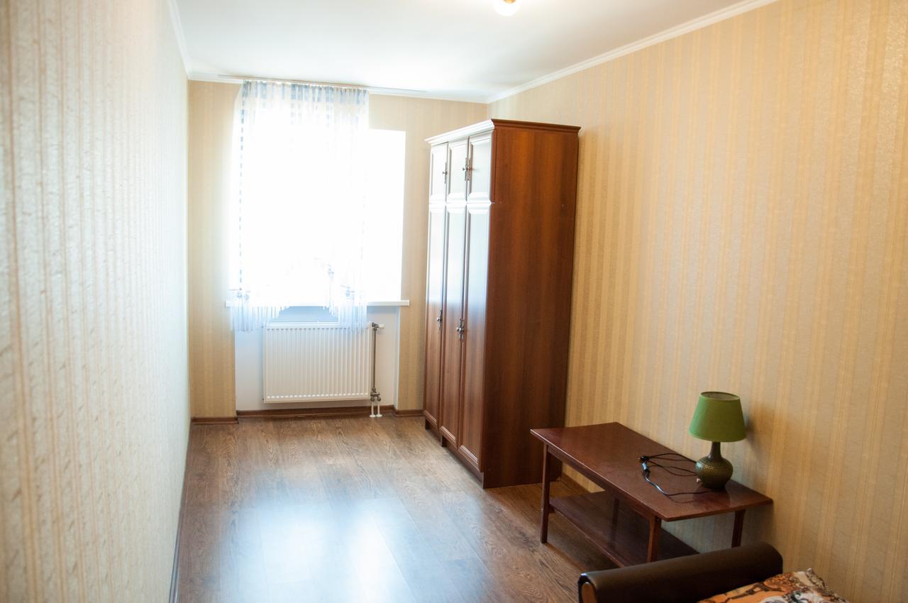 Apartments On Svobody 39 Uschhorod Exterior foto